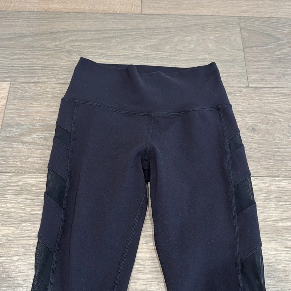 ALO Yoga excellent preowned